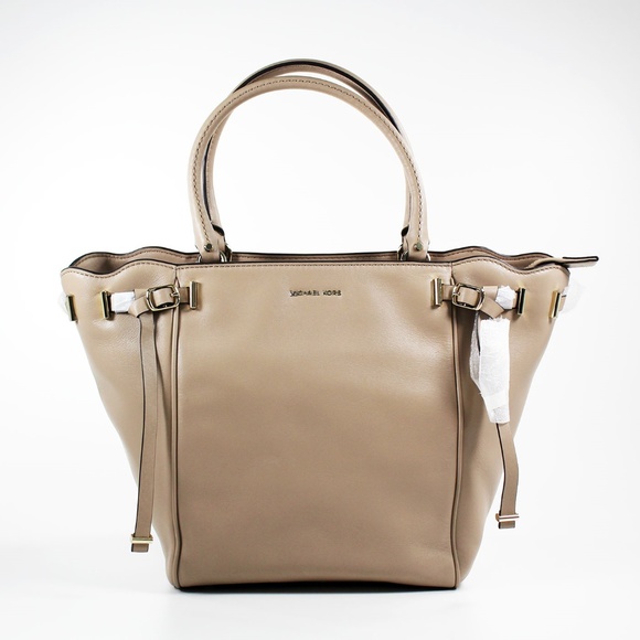 womens floral backpack